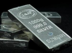 G&uuml;m&uuml;ş Fiyatları Tırmanışta: Yıllık Artış %95&rsquo;i Aştı!