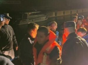 Kefken A&ccedil;ıklarında Yangın: 25 M&uuml;rettebat Hızla Kurtarıldı