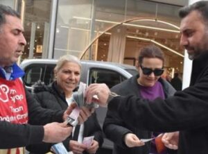 2025 Yılbaşı Piyangosu'nda 800 Milyon TL'lik Şans Kapınızı &Ccedil;alabilir!