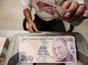 Asgari &Uuml;crette Tarihi Değişim: 2026 İ&ccedil;in Hangi Rakam Bekleniyor?