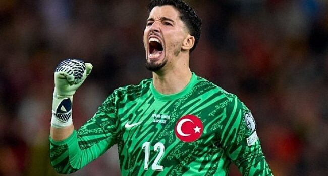 Beşiktaş&rsquo;ın Kaleci Planı: Altay Bayındır D&ouml;n&uuml;ş Yolu Arıyor!