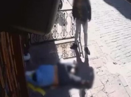 Beyoğlu’nda Şok Eden Olay: Epilepsi Hastasına Nöbet Anında Gasptan Kurtulanlar Kim?