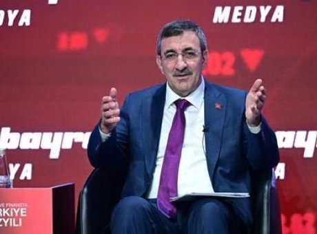 Cumhurbaşkanı Yardımcısı Yılmaz’dan Çarpıcı Enflasyon Açıklaması: Asgari Ücret ve Gelecek Vizyonu