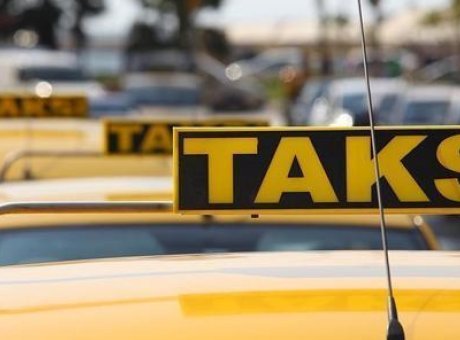 İBB’nin Dev Taksi İhalelerinde Rekor: 250 Plakadan 98’i Satıldı!