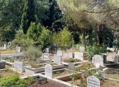 İstanbul’da Mezarlık Ücretleri Yüzde 200 Artıyor: Neler Değişecek?