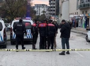 Restoranda Silahlı Saldırı: Kaba Davranışlar Kanlı Bir Kavga Başlattı