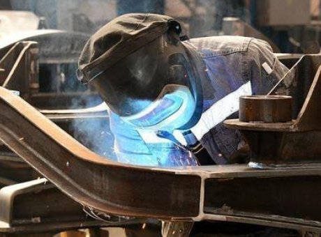 Sanayi &Uuml;r&uuml;nlerinde Sıfır G&uuml;mr&uuml;k Fırsatı: Yeni Tarife Kontenjanları A&ccedil;ıldı