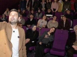 Sinema Severlere Unutulmaz Bir Gece: Ozan Akbaba ve Yüksel Aksu’dan Sürpriz Ziyaret