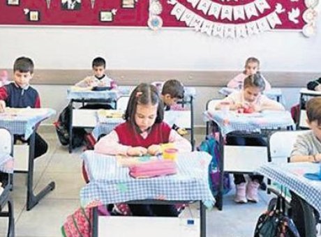 Sınıflardaki Yaş Farkı Tarih Oluyor: İlkokula Başlama Yaşı Artıyor!