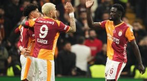 S&uuml;per Kupa'da Dev &Ccedil;atışma: Galatasaray ve Trabzonspor Karşı Karşıya!