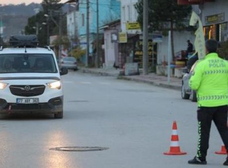 Yalova’da DEAŞ Operasyonu: 7 Polis Yaralandı, Eğitim S&uuml;reci Kesildi