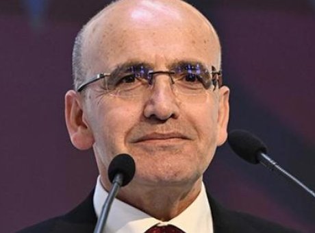 2025 Beklentileri: Cari A&ccedil;ıkta Altın Etkisi ve İhracatın G&uuml;c&uuml;