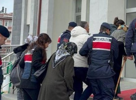 65 Yıl Önce Hayatını Kaybeden Kadının Kimliğiyle Dolandırıcılık: 4 Yakın Gözaltında!