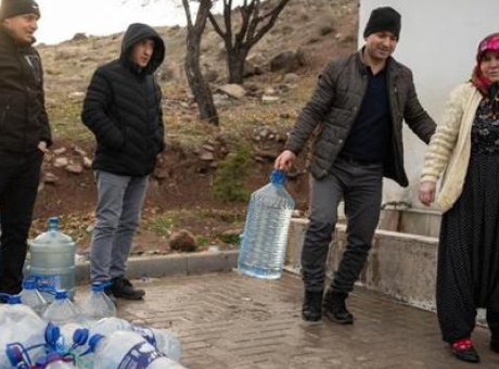 Ankara’da Su Krizi: Sıra Bekleyen Vatandaşlar &Ccedil;aresiz Kaldı