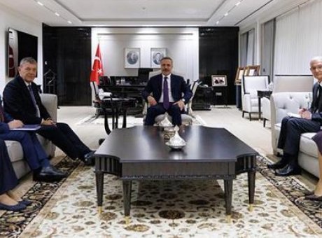 Bakan Fidan’dan &Ouml;nemli Adım: UNRWA Genel Komiseri ile Kritik G&ouml;r&uuml;şme