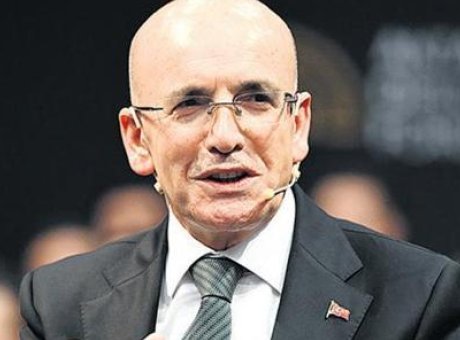 İmalat Sanayi 2025&rsquo;te Zirveye Koşuyor: PMI Rakamları Şaşırtıyor!