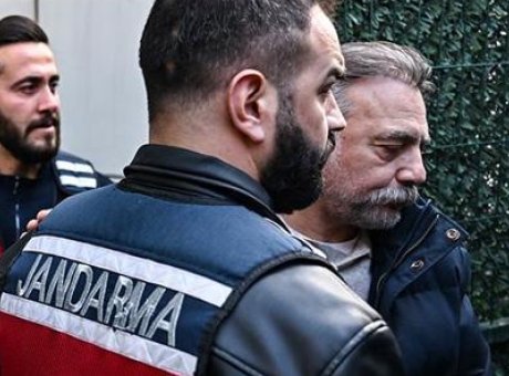 İstanbul’da &Uuml;nl&uuml; İsimlere Şok Uyuşturucu Operasyonu: G&ouml;zaltılar ve Su&ccedil;lamalar