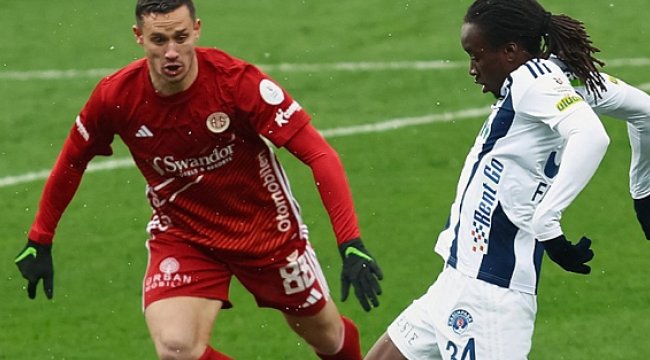 Kasımpaşa ve Antalyaspor’dan Hayal Kırıklığı: Sıfır Golle İki Takım da Puanları Paylaştı!