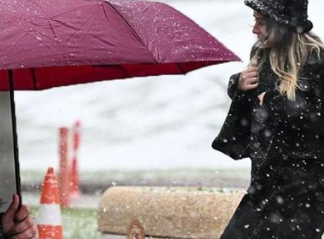 Kışın Zorlu Y&uuml;z&uuml;yle Tanışmaya Hazır Olun: İstanbul İ&ccedil;in Kar Uyarısı!