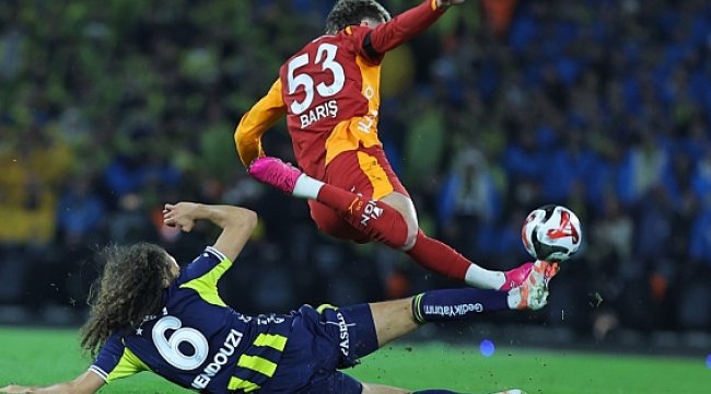 Kupa Finalinde Gergin Anlar: TFF Y&ouml;neticileri Yumruk Yumruğa!