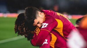 Roma'nın İkinci Yarıda Patlayan Performansı: Zirveye Bir Adım Daha!