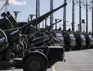 Savunma Hisseleri Tırmanışta: Jeopolitik Gerginlikler Yatırımcıları Harekete Ge&ccedil;irdi