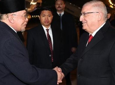 T&uuml;rkiye ve Malezya Arasında Tarihi Bir Buluşma: Bakan G&uuml;ler’in &Ouml;nemli Mesajları