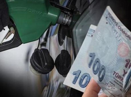Yeni Yılda Akaryakıt ve T&uuml;t&uuml;n &Uuml;r&uuml;nlerine Şok &Ouml;TV Artışı: Detaylar A&ccedil;ıklandı!