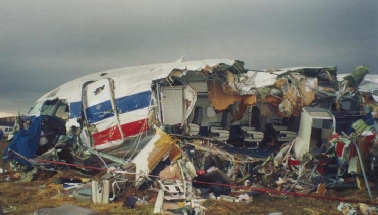 Fırtınayla Yarış: American Airlines 1420 ve Bir “Şef Pilotun” Trajik Hatası