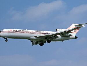 Bir Şehrin Işıkları: THY 452 ve “Sahte Antalya” Yanılsaması