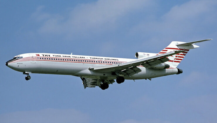 Bir Şehrin Işıkları: THY 452 ve “Sahte Antalya” Yanılsaması