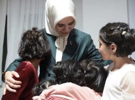 Şehit Aileleri ve Yetim &Ccedil;ocuklarla Duygu Dolu İftar Buluşması