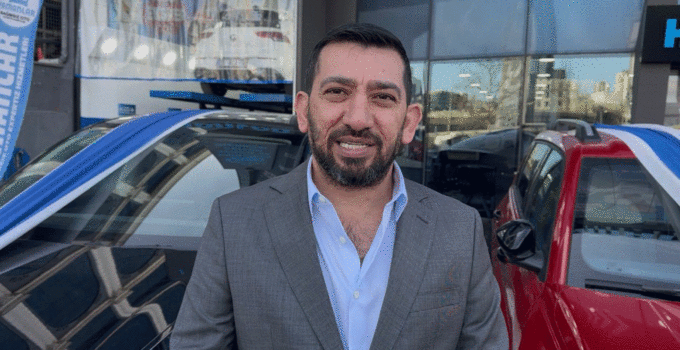 8 Mart&rsquo;ta yapılan &ccedil;ekilişte 2 otomobil hediye edildi