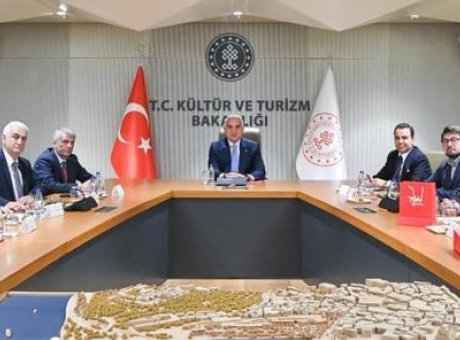 2026 İ&ccedil;in Hazırlıklar Başladı: T&uuml;rkiye Turizmi Şaha Kalkıyor!