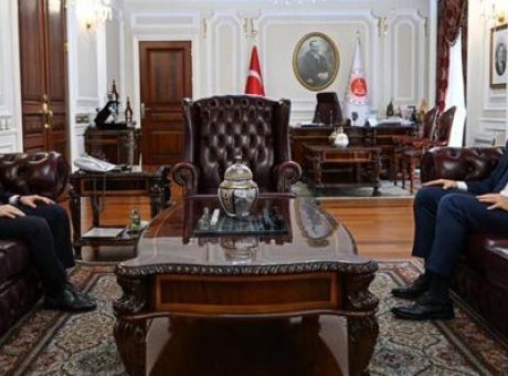 Bakanlardan Kritik Zirve: İşbirliği Alanında Yeni D&ouml;nem Başlıyor!