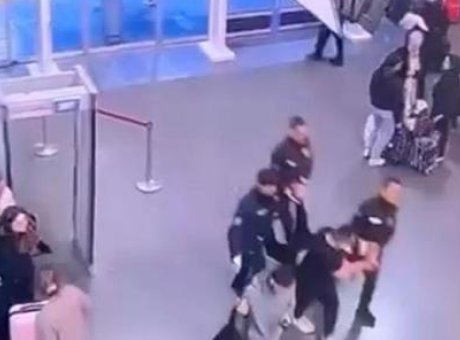 Bayramda Aile İ&ccedil;i Korkun&ccedil; Cinayet: Olay Anı Kameralarda