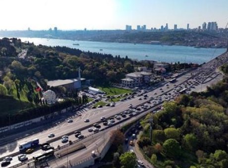 Bayramda &Uuml;cretsiz Otoyol ve K&ouml;pr&uuml; Ge&ccedil;işleri: Detaylar A&ccedil;ıklandı!