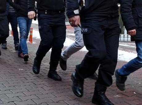 CHP Mitinginde Gerilim Tırmandı: 4 G&ouml;zaltı Adliyeye Sevk Edildi