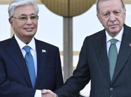 Cumhurbaşkanı Erdoğan ile Tokayev’den Tarihi Telefon G&ouml;r&uuml;şmesi: İlişkilerde Yeni D&ouml;nem Mi?