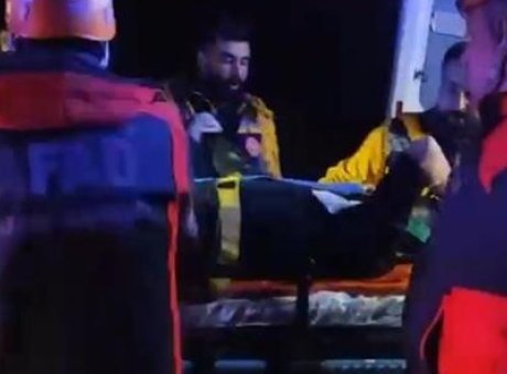 Elazığ&rsquo;da Şok Kaza: 5 Kişi Yaralı, İki Hastanın Durumu Kritik