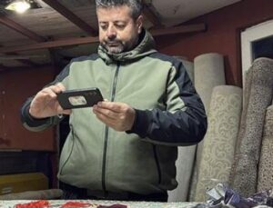 Halı Yıkamacıdan &Ouml;rnek Davranış: 21 Gram Altını Sahiplerine Teslim Etti