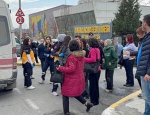 Laboratuvar Patlaması Beylikd&uuml;z&uuml;&rsquo;nde Şok Yarattı: 4 &Ouml;ğrenci Yaralandı