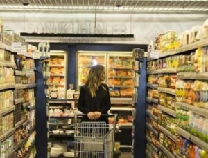 Mart ayında t&uuml;ketici g&uuml;veni d&uuml;şt&uuml;: Ekonomik belirsizlikler etkili mi?