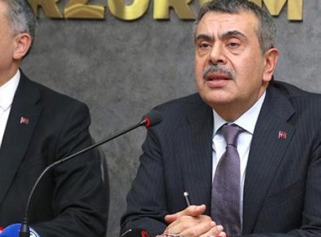Milli Eğitim Bakanı Tekin: “Yerel Değerler Aşınıyor, Tosun Paşa’nın İzinden Gidiyoruz”