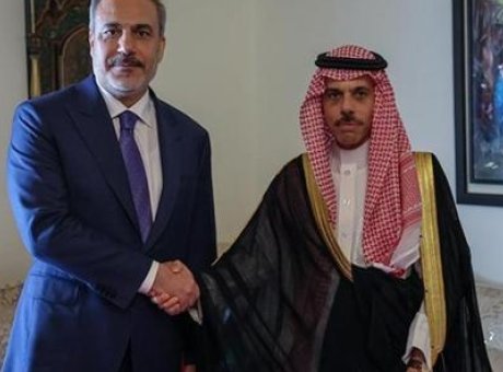 Orta Doğu’da Sıcak Gelişmeler: Hakan Fidan’dan Suudi Mevkidaşına Kritik Telefon