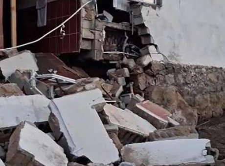 Ağrı&rsquo;da Şok Edici Deprem: Patnos&rsquo;ta Evlerde Hasar, K&ouml;yl&uuml;ler Korku İ&ccedil;inde!