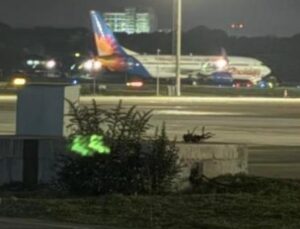 Antalya’ya U&ccedil;uşta Şok Anlar: Pilotun Acil İniş Talebi Yolcuları Endişelendirdi