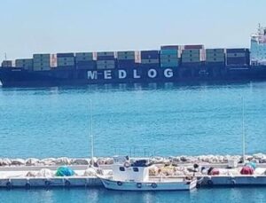 &Ccedil;anakkale Boğazı’nda T&uuml;m G&ouml;zler Bu Gemiye &Ccedil;evrildi: Kurtarma Operasyonu Başarıyla Tamamlandı!