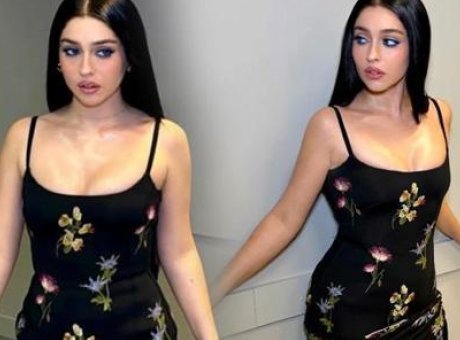 Cemre Baysel’in &Ccedil;i&ccedil;ek A&ccedil;tığı An: Sosyal Medya Coştu!