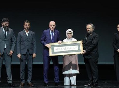 Cumhurbaşkanı Erdoğan’dan ‘Bir Adam Yaratmak’ Gala G&ouml;steriminde &Ccedil;arpıcı Mesajlar